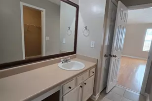 585 Forest Hills Path, Forest Park, GA 30297 - Photo 27