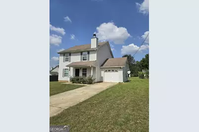 585 Forest Hills Path, Forest Park, GA 30297 - Photo 3