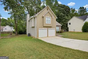 723 River Valley Dr, Jonesboro, GA 30238 - Photo 3