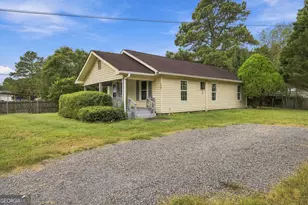 1114 Mt Vernon Rd, Tunnel Hill, GA 30755 - Photo 1