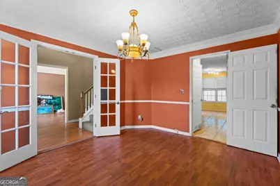6833 Wynmeadow Drive, Stone Mountain, GA 30087 - Photo 7