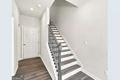 320 Laurel Lane, Hapeville, GA 30354 - Photo 3