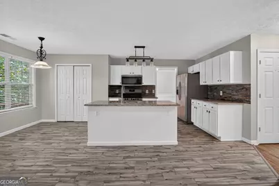 3952 Lullwater Main NW, Kennesaw, GA 30144 - Photo 15