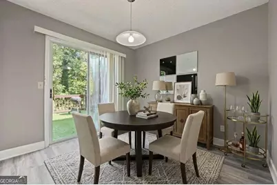 873 Edgewater Circle, Marietta, GA 30062 - Photo 9