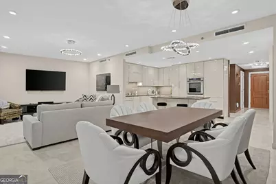 700 Park Regency Place NE #APT 604, Atlanta, GA 30326 - Photo 7