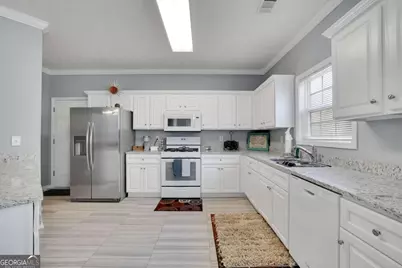1240 Everwood Drive, Marietta, GA 30008 - Photo 11