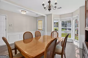 8965 Ruel Ln, Suwanee, GA 30024 - Photo 9