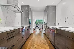 2660 Peachtree Rd NW, Atlanta, GA 30305 - Photo 15