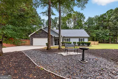 371 Northridge Drive, Senoia, GA 30276 - Photo 1