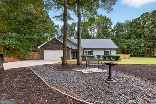 371 Northridge Dr, Senoia, GA 30276 - Photo 1