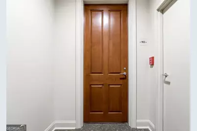 2881 Peachtree Road NE #902, Atlanta, GA 30305 - Photo 5