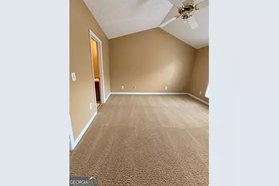201 Derek Court, Griffin, GA 30223 - Photo 9