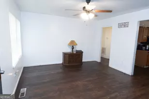 1323 S Lee St, Griffin, GA 30223 - Photo 3
