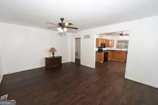 1323 S Lee St, Griffin, GA 30223 - Photo 17