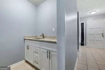 465 Cedar Court, Riverdale, GA 30274 - Photo 15