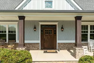 617 Skyland Dr, Hoschton, GA 30548 - Photo 5