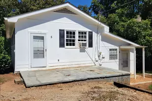 471 Gainesville Hwy, Winder, GA 30680 - Photo 1