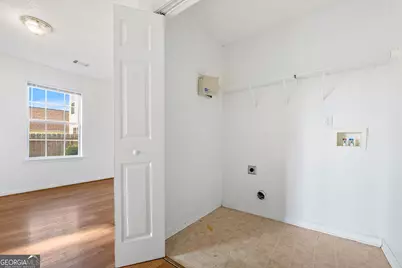5709 Rockaway Drive, Union City, GA 30291 - Photo 19