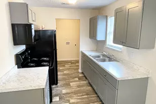 241 Mary M Bethune Dr, Folkston, GA 31537 - Photo 5