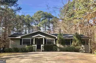 425 Pelican Cir, Monticello, GA 31064 - Photo 1