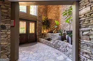 1120 Highland Bluff Dr S E, Atlanta, GA 30339 - Photo 3