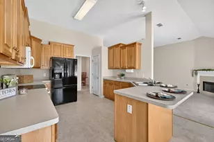 121 Andrea Ln, McDonough, GA 30253 - Photo 9