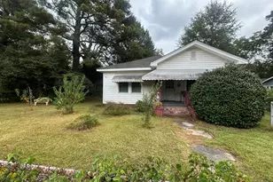 3861 Grand Ave, Macon, GA 31204 - Photo 1