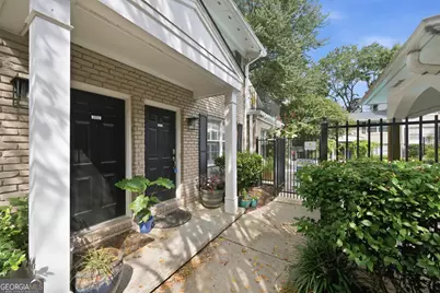 2232 Dunseath Avenue NW #APT 203, Atlanta, GA 30318 - Photo 3