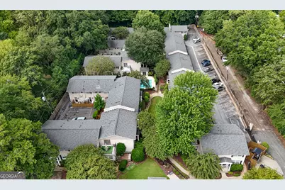 2232 Dunseath Avenue NW #APT 203, Atlanta, GA 30318 - Photo 33