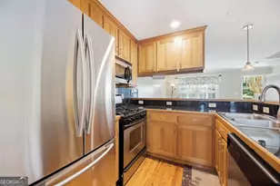 2232 Dunseath Ave NW, Atlanta, GA 30318 - Photo 11