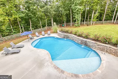 150 Charleston Drive, Senoia, GA 30276 - Photo 3