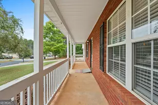 105 Laurel Ln, Social Circle, GA 30025 - Photo 3