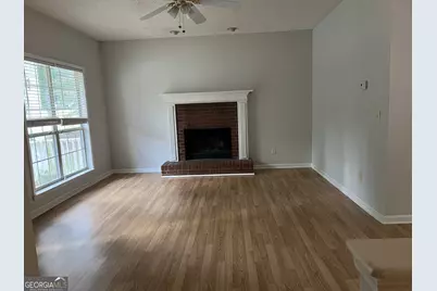 214 Piedmont Drive, Senoia, GA 30276 - Photo 13