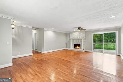 4548 Shallowford Road, Roswell, GA 30075 - Photo 5