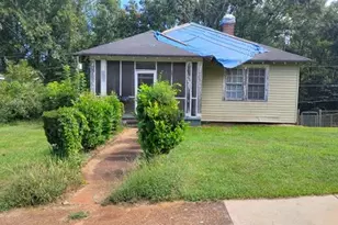 235 Deluxe Cir, Thomaston, GA 30286 - Photo 1