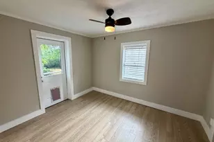 4096 Adrian St, Tucker, GA 30084 - Photo 13