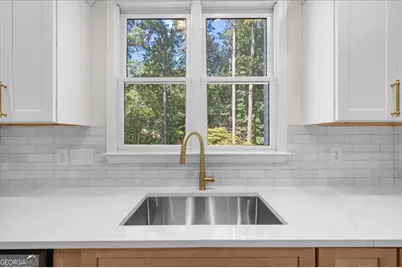 7406 Harbor Glen, Stone Mountain, GA 30087 - Photo 17