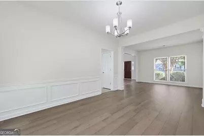 10920 Glenbarr Drive, Johns Creek, GA 30097 - Photo 7