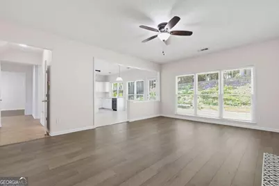 10920 Glenbarr Drive, Johns Creek, GA 30097 - Photo 15