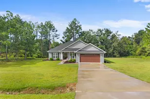 692 Wildflower Cir, Metter, GA 30439 - Photo 1