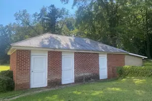 1201 6th Ave, West Point, GA 31833 - Photo 15