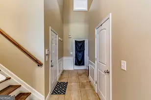 234 Greenview Ln, Lawrenceville, GA 30046 - Photo 3
