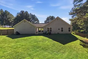 1256 Clearwater Dr, Winder, GA 30680 - Photo 7
