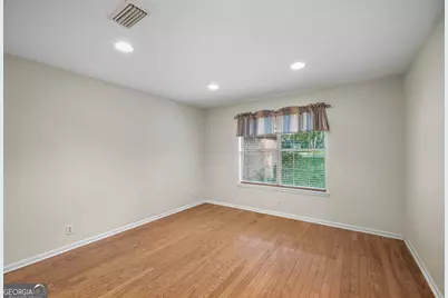 311 Lochland Place, Brunswick, GA 31525 - Photo 13