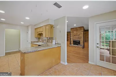 311 Lochland Place, Brunswick, GA 31525 - Photo 9