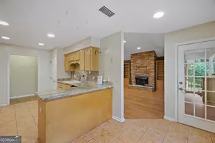 311 Lochland Pl, Brunswick, GA 31525 - Photo 9