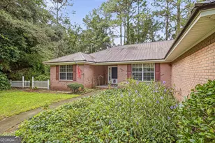 311 Lochland Pl, Brunswick, GA 31525 - Photo 37