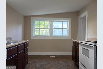 207 Park Avenue #B, Lagrange, GA 30240 - Photo 11