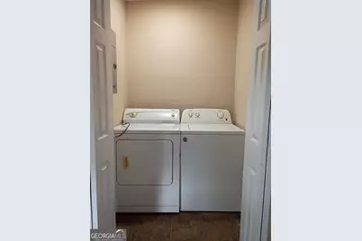 207 Park Avenue #B, Lagrange, GA 30240 - Photo 13
