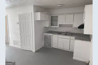 660 Jolly Avenue S, Clarkston, GA 30021 - Photo 13